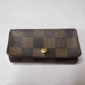 Authentic vintage Louis Vuitton Damier Ebene Multicles key holder-SOLD